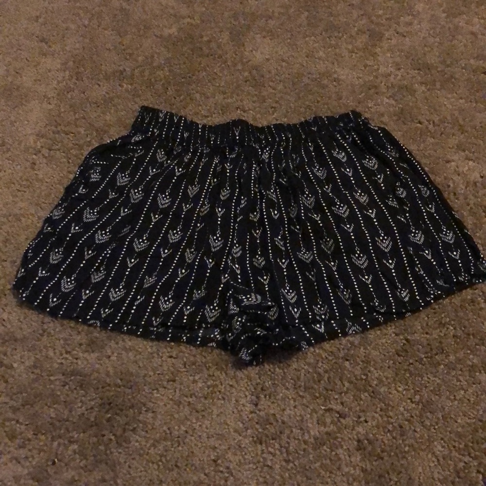 black stretchy shorts